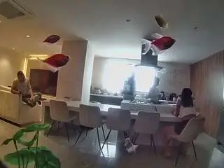Camsoda Live Sex of voyeurcam-casa-salsa-fishtank