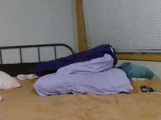 Camsoda Nude Webcam of exyevatell