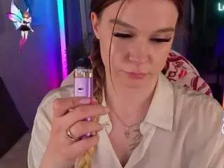 Camsoda Nude Webcam of amy-davisss