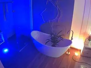 Camsoda Live Porn of voyeurcam-casa-salsa-bathroom-5