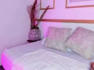 Camsoda Adult Webcam of zully-28