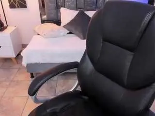 Camsoda Adult Video Chat of victoria-luxor
