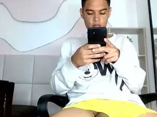Camsoda Adult Webcam of edylucianni