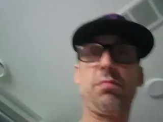 Camsoda Free Porn Cam of cumzzz2012