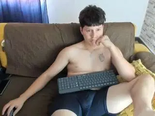 Camsoda Adult Webcam of martin-lows