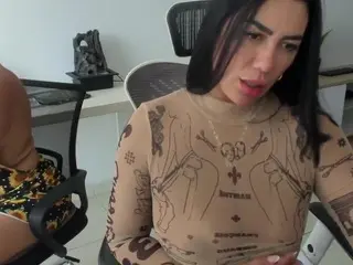 Camsoda Watch Live Sex Cams of emilybrowm