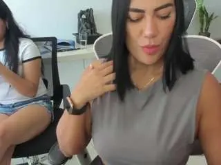 Camsoda Sex Chat of emilybrowm