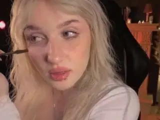 Camsoda Free Live Porn of elliejay1