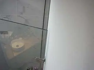 Camsoda Free Live Porn of voyeurcam-casa-salsa-bathroom-7