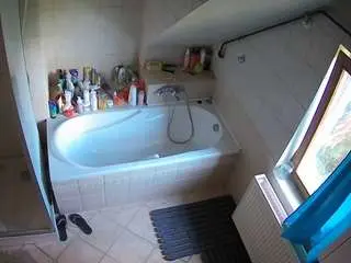 Camsoda Best live sex cam show of voyeurcam-julmodels-bath-2nd-1