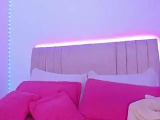 Camsoda Adult Video Chat of mia-belucci