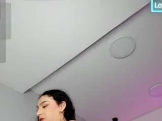 Camsoda Adult Video Chat of scarletcherry18