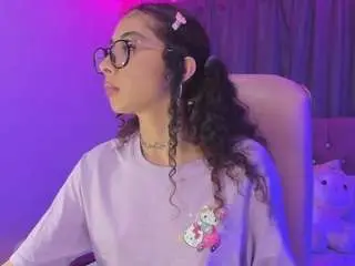 Camsoda Best live sex cam show of sweett-sadie