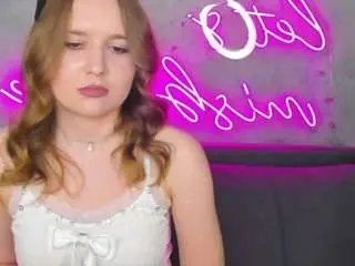 Camsoda Watch Live Sex Cams of emmaa-kimm