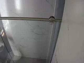 Camsoda Sex Chat of voyeurcam-casa-salsa-bathroom-9