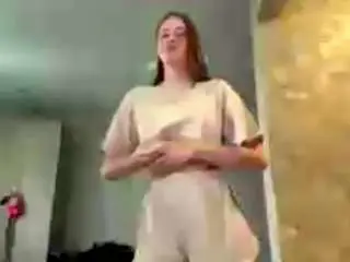 Camsoda Sex Cam of zeniaarguello