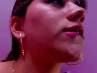 Camsoda Private Sex Chat of sophia-rincon