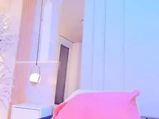 Camsoda Free Porn Cam of salomebenz