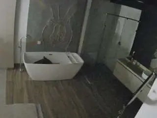 Camsoda Live Sex of voyeurcam-casa-salsa-bathroom-4