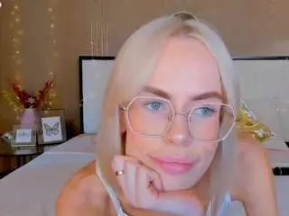 Camsoda Free Live Porn of bellatip