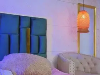 Camsoda Best live sex cam show of emilia-monroee
