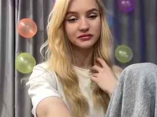 Camsoda Nude Webcam of colettebasinski