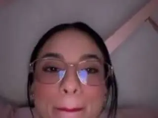 Camsoda Best live sex cam show of kiraalopez