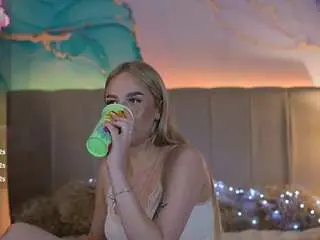 Camsoda Live Sex Cam of auroramore