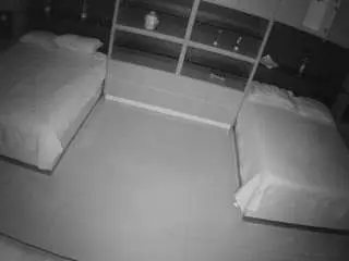 Camsoda Adult Webcam of voyeurcam-casa-salsa-versus-room