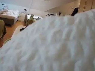 Camsoda Adult Webcam of voyeurcam-julmodels-bed-1