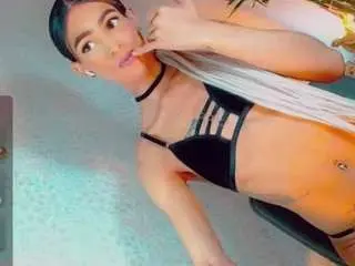 Camsoda Live Sex of isabellalatingirs