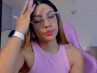 Camsoda Free Live Porn of little-tequila3