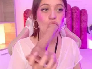 Camsoda Watch Live Sex Cams of camilleblair
