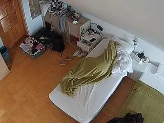 Camsoda Live Porn of voyeurcam-julmodels-bed-7