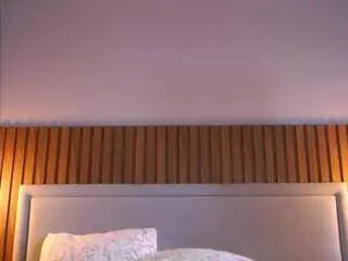 Camsoda Nude Webcam of blue-bow