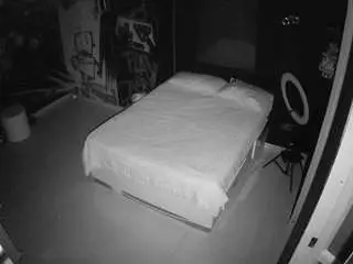 Camsoda Adult Video Chat of voyeurcam-casa-salsa-disturbed