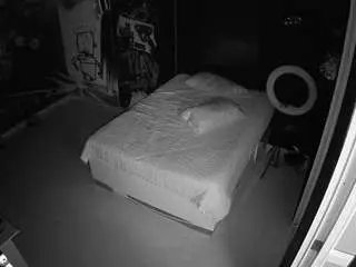 Camsoda Adult Webcam of voyeurcam-casa-salsa-disturbed