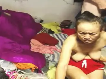 Chaturbate Sex Cam of cuteandsexyone