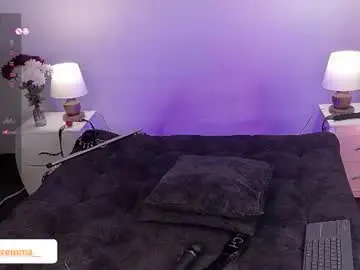 Chaturbate Watch Live Sex Cams of prettyemma_