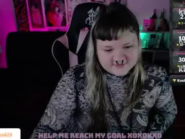Chaturbate Adult Video Chat of destroyall420