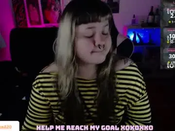 Chaturbate Live Sex Cam of destroyall420