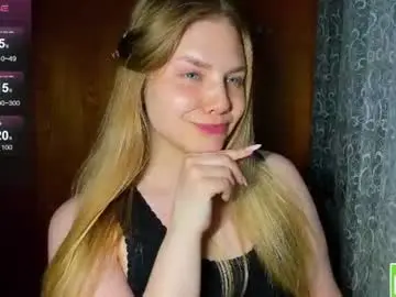 Chaturbate Free Live Porn of emmafrizea