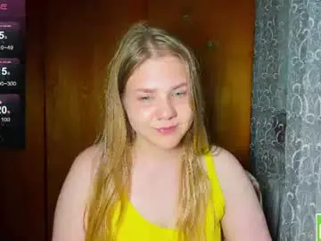 Chaturbate Live Sex Cam of emmafrizea