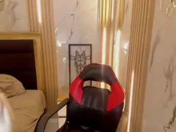 Chaturbate Watch Live Sex Cams of katiamoss