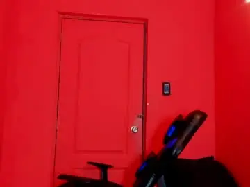 Chaturbate Live Sex Cam of owen_blaze3