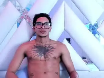 Chaturbate Best live sex cam show of owen_blaze3