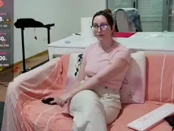 Chaturbate Adult Video Chat of samarafromthewell