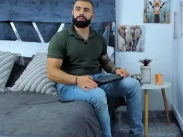 Chaturbate Free Porn Cam of zack_froone