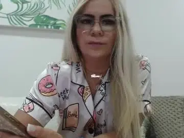 Chaturbate Live Porn of angelinna_12