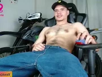 Chaturbate Best live sex cam show of ash_wingrant